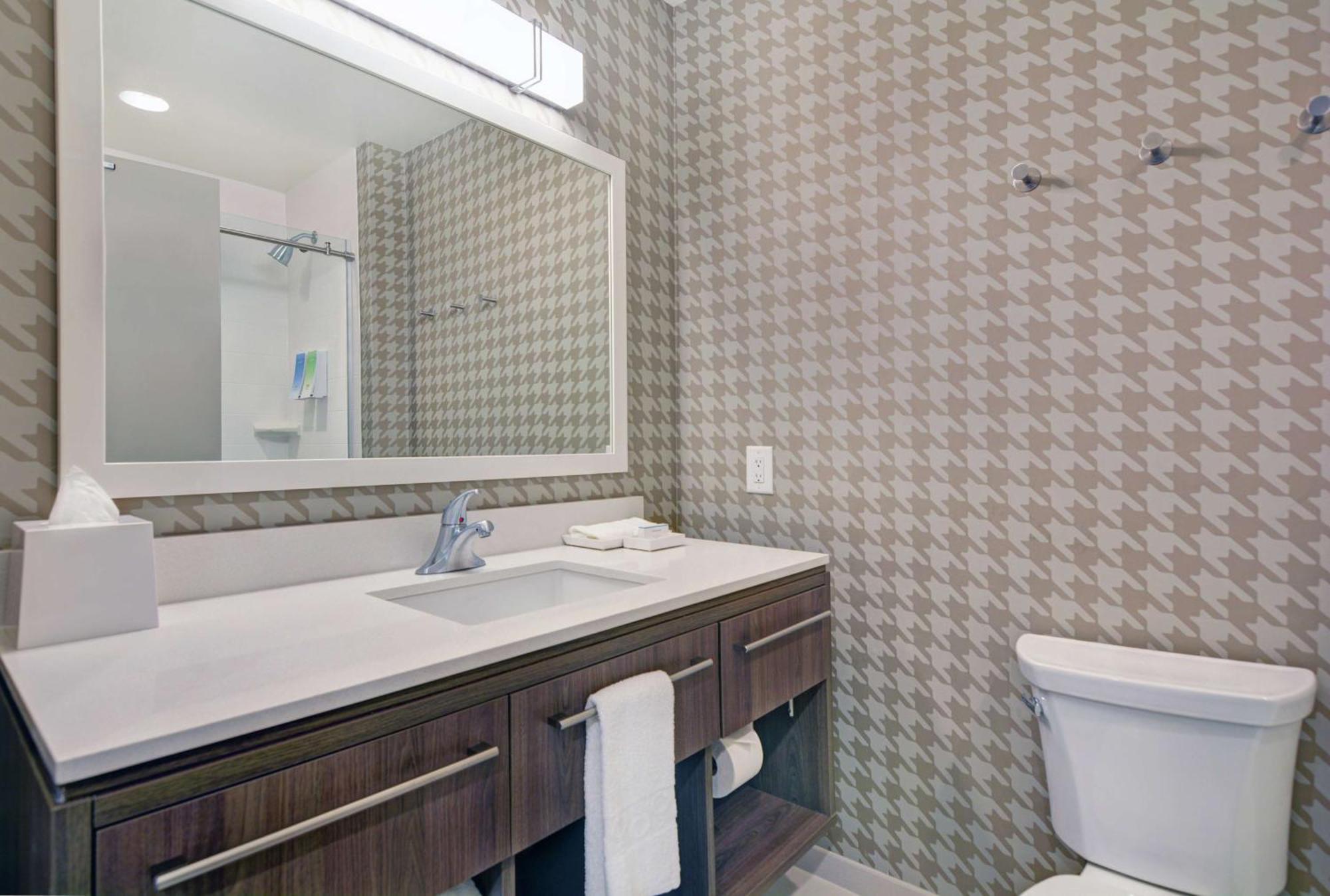 Home2 Suites By Hilton Charleston Daniel Island, Sc Exterior photo