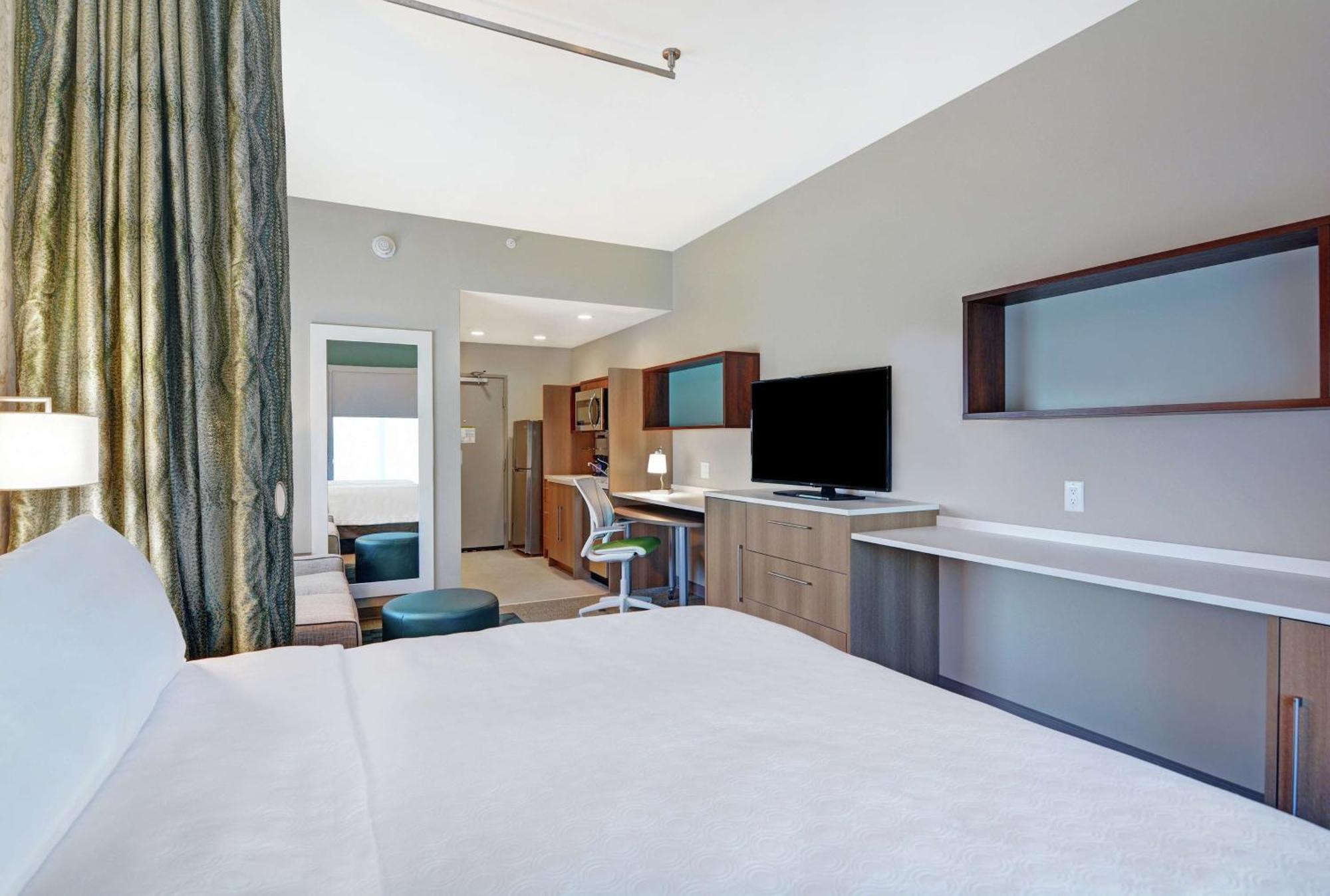 Home2 Suites By Hilton Charleston Daniel Island, Sc Exterior photo
